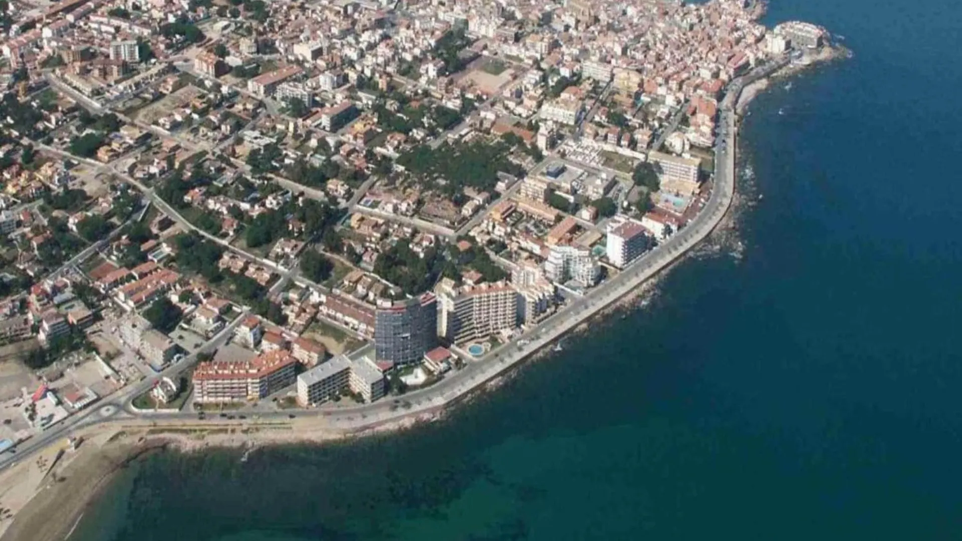 The Apartment In L' Escala ספרד